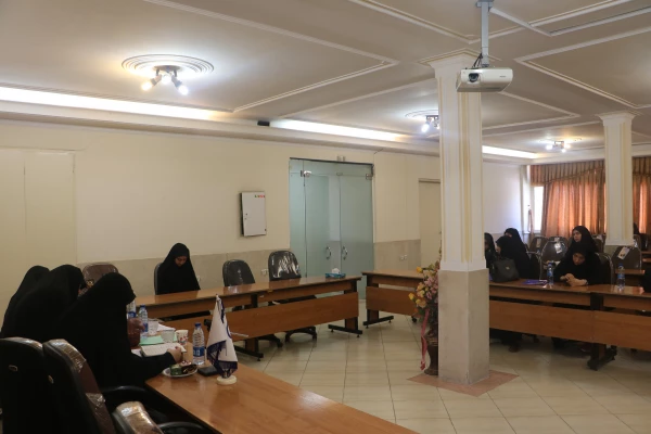 اعزام دانشجویان پردیس شهید بنت الهدی صدر گیلان به قزوین