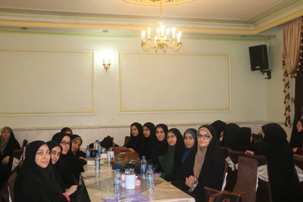 اعزام دانشجویان پردیس شهید بنت الهدی صدر گیلان به قزوین