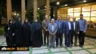 تجلیل از همکاران بازنشسته سال 95 در دانشگاه فرهنگیان گیلان