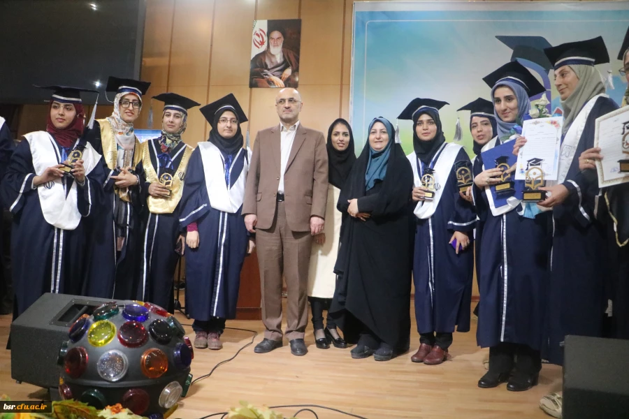 برگزاری جشن دانش آموختگی 7