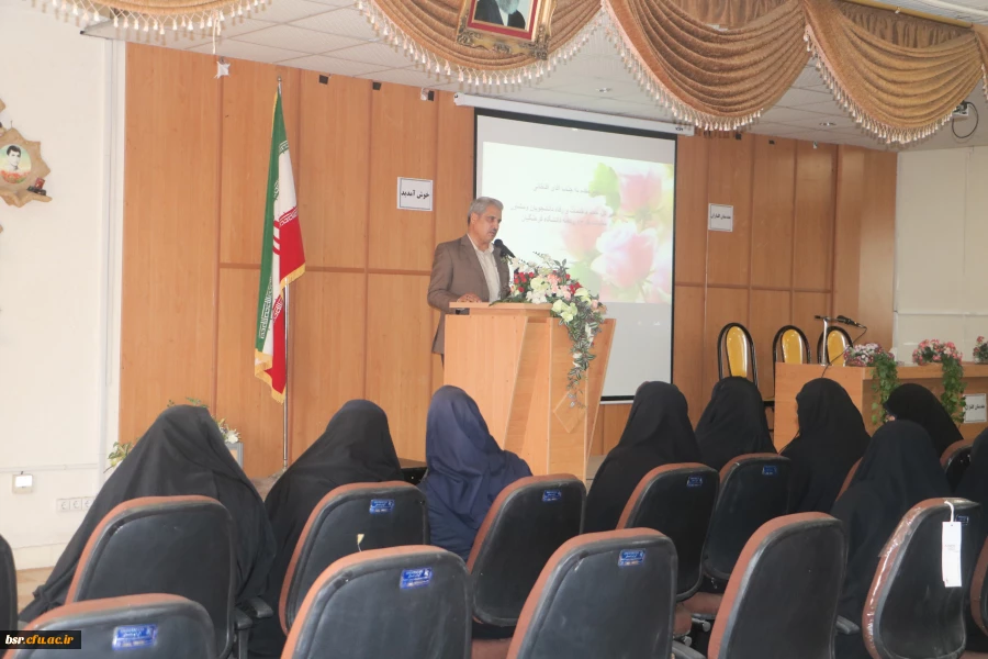 نشست توجیهی جدید الورودها 7