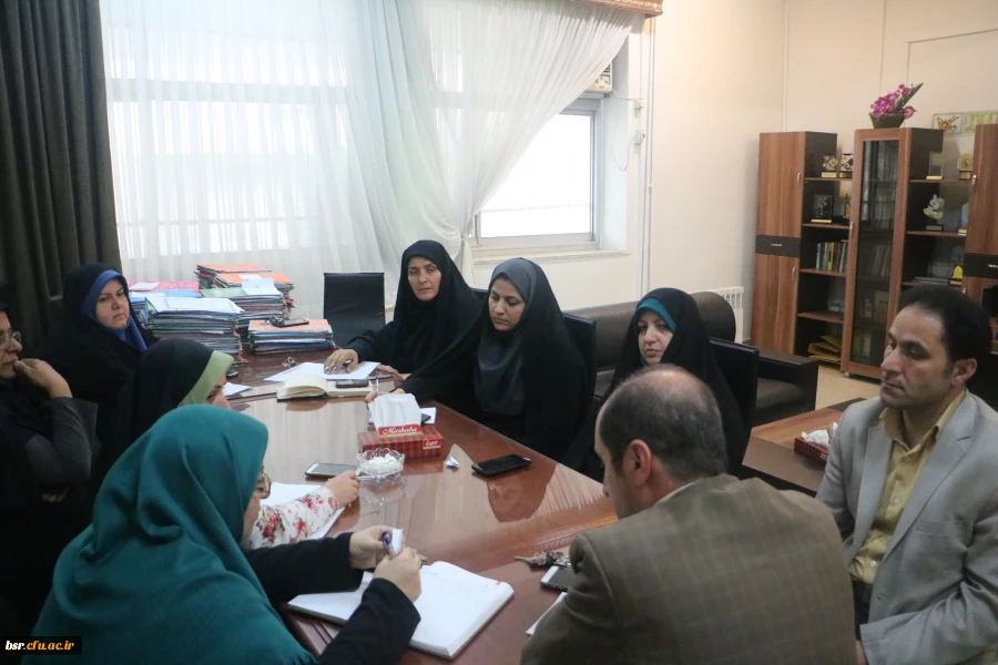 برگزاری جلسه شورای پردیس 2