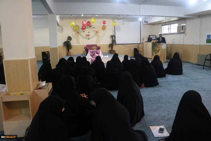 برگزاری جشن هفته وحدت در پردیس شهید بنت الهدی صدر گیلان 2