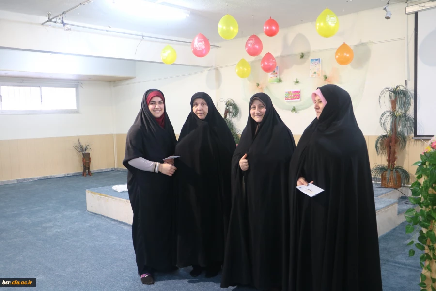 برگزاری جشن هفته وحدت در پردیس شهید بنت الهدی صدر گیلان 3