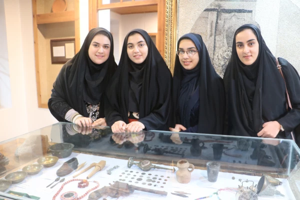 بازدید از منزل میرزا کوچک  جنگلی در سالروز شهادت ایشان 4