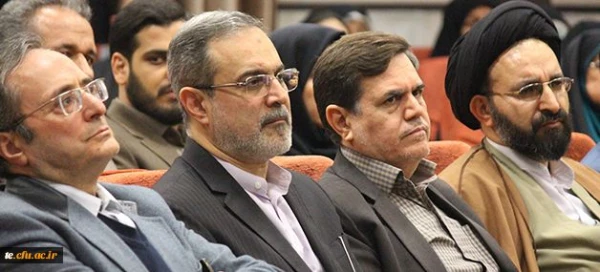 با حکم وزیر آموزش و پرورش «حسین خنیفر» به سمت « سرپرست دانشگاه فرهنگیان» منصوب شد 3