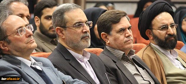 با حکم وزیر آموزش و پرورش «حسین خنیفر» به سمت « سرپرست دانشگاه فرهنگیان» منصوب شد 3