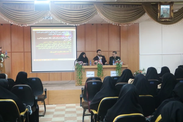 نشست صمیمی دانشجویان با هسته گزینش 3