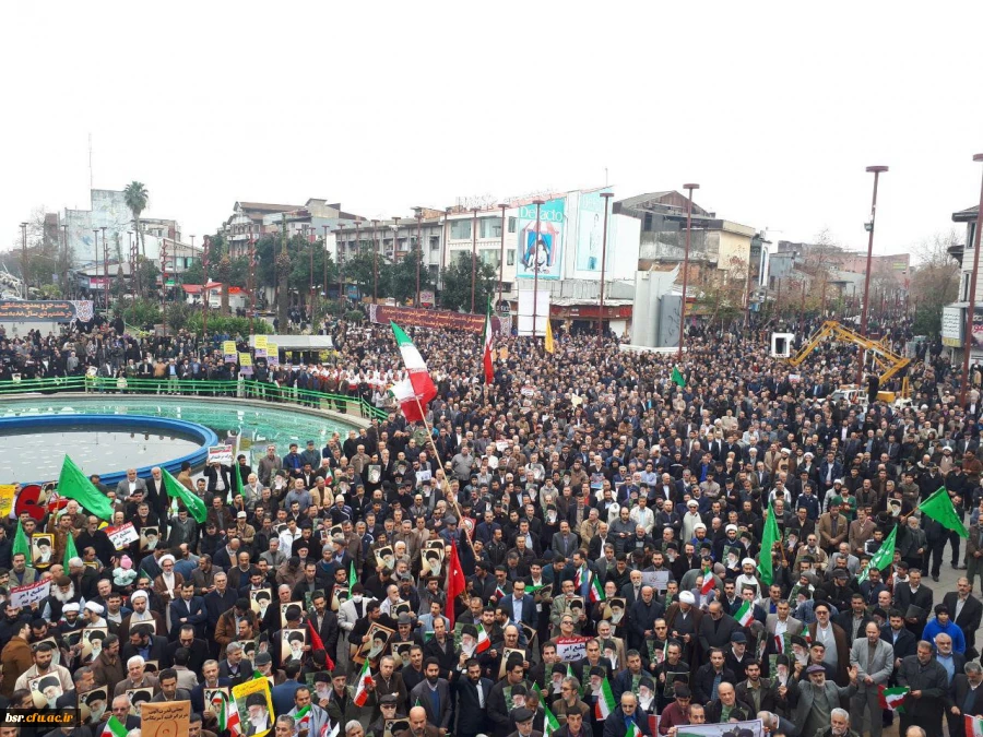 حضور کارکنان و دانشجویان پردیس شهید بنت الهدی صدر گیلان در راهپیمایی 9 دی 3