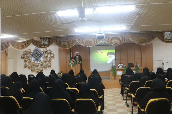 همایش بزرگداشت  9 دی درحال برگزاری است 2