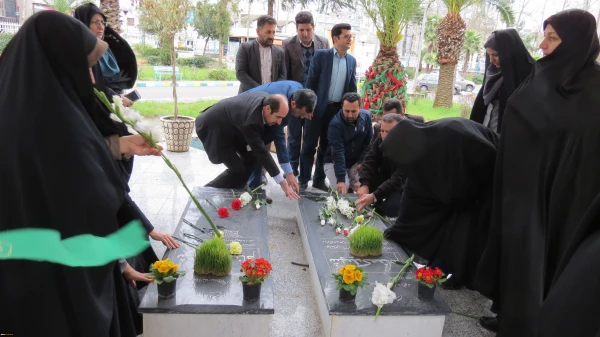 گلباران مزار شهدا 2