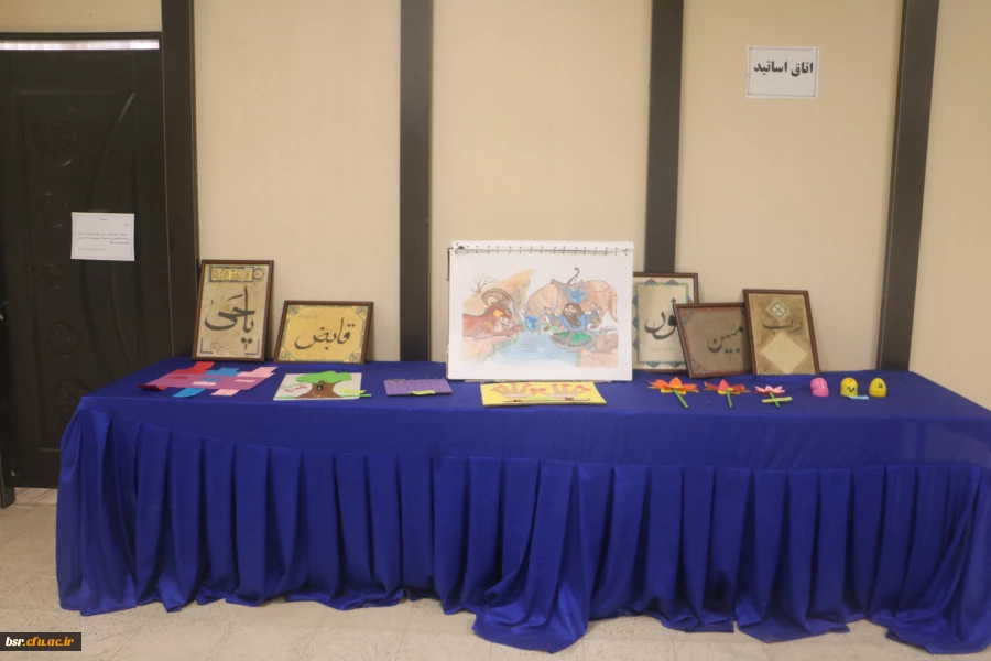 نمایشگاه دست سازه های گروه علوم تربیتی 2