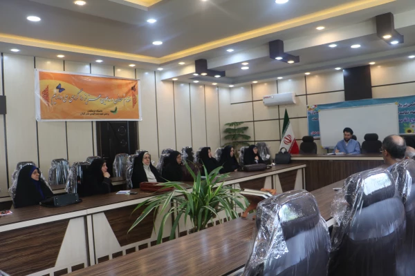 نشست صمیمی مسئول نهاد رهبری  دانشگاه فرهنگیان گیلان با اعضائ هیت علمی دانشگاه 3