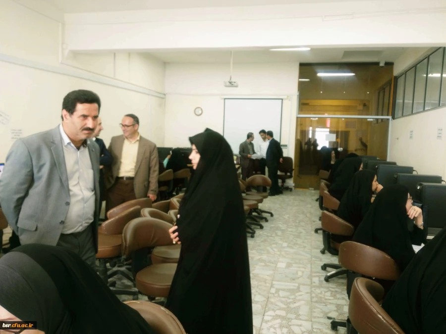 آزمون انتخاب مدیران آموزش  و پرورش ناحیه 1 رشت در حال برگزاری می باشد 6