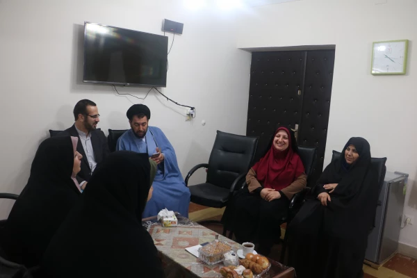 بازدید دکتر خنیفر ریاست محترم دانشگاه فرهنگیان و هیات رئیسه از پردیس شهید بنت الهدی صدر رشت
 2