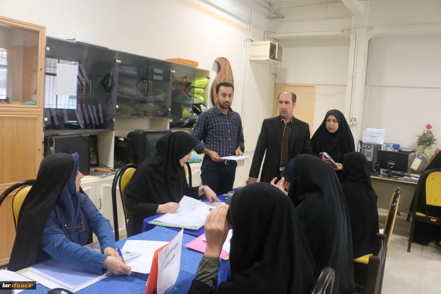 آغاز فرایند ثبت  نام دانشجویان جدید الورود 4