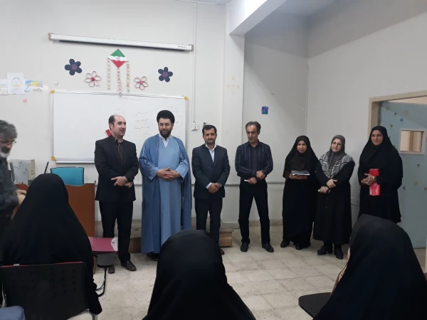 آیین استقبال از  سال جدید تحصیلی در  پردیس شهید بنت الهدی صدر   5