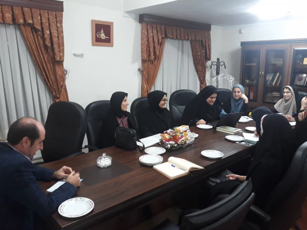 جلسه شورای هماهنگی کانونها و انجمنهای پردیس شهید بنت الهدی صدر رشت 3