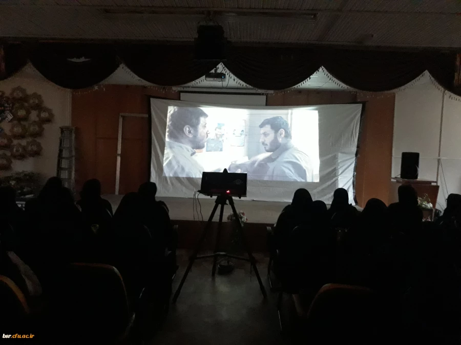 اکران فیلم ابوغریب در پردیس شهید بنت الهدی صدر رشت 2