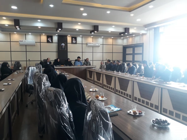 ویژه برنامه دهه فجر و چهل سالگی انقلاب اسلامی در دانشگاه فرهنگیان گیلان برگزار شد. 4