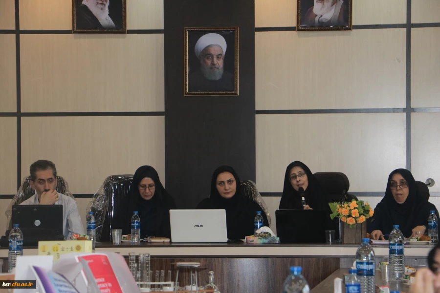 نشست تخصصی شیمی با موضوع "رویکرد STSE در آموزش شیمی، تبیینی از چرایی و ضرورت" 2