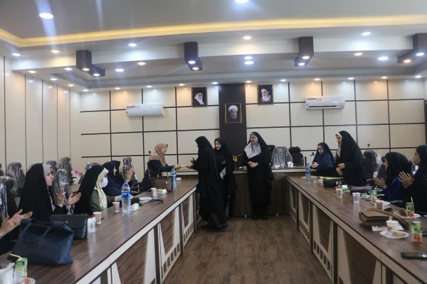 نشست تخصصی کارورزی و نومعلمان 8