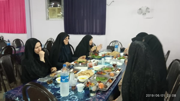 حضور صمیمانه سرکار خانم دکتر ثاقبی سعیدی در ضیافت میهمانی ماه مبارک رمضان 4