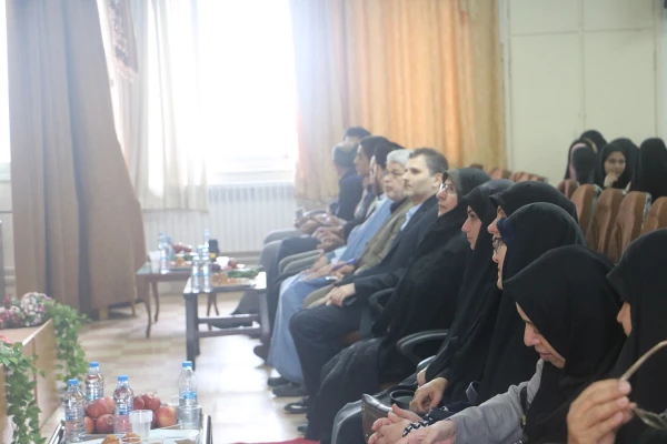 آیین استقبال از دانشجومعلمان جدید الورود دختر دانشگاه فرهنگیان استان گیلان 4