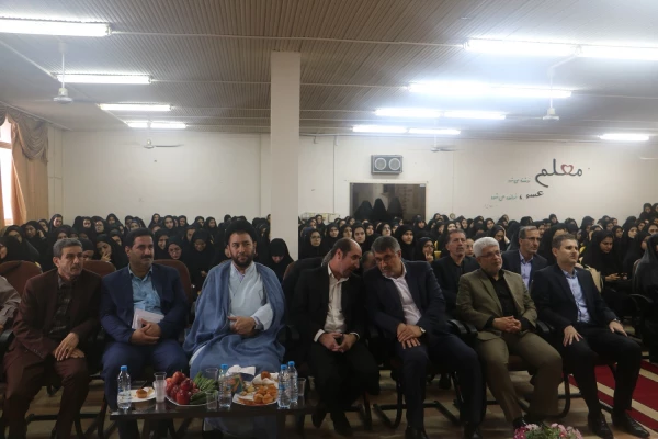 آیین استقبال از دانشجومعلمان جدید الورود دختر دانشگاه فرهنگیان استان گیلان 7