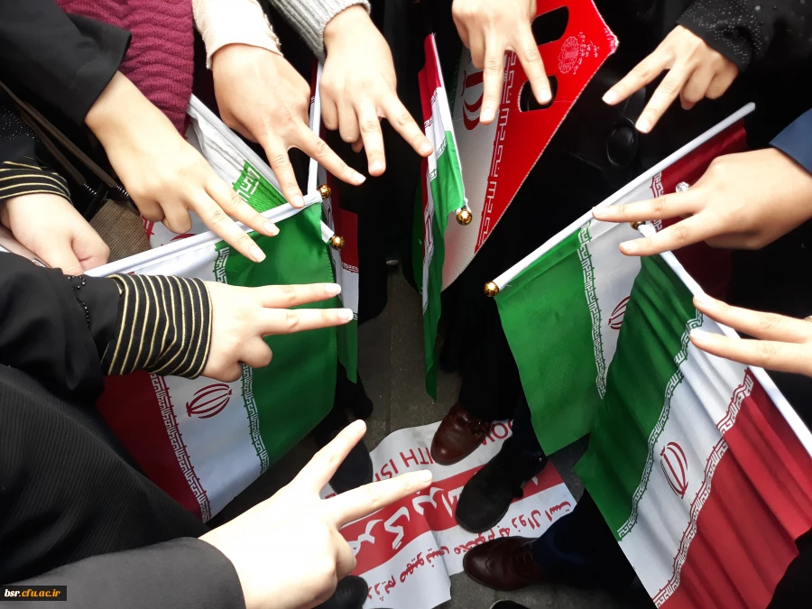 حماسه جوانان انقلابی 4