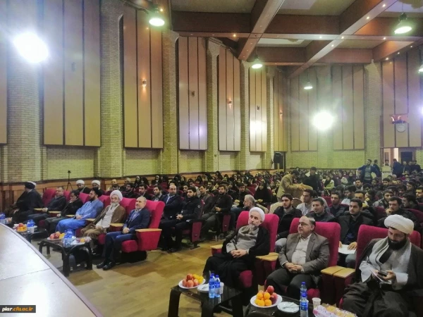 دیدار تشکل های دانشجویی استان گیلان با آیت الله فلاحتی نماینده ولی فقیه و امام جمعه محترم رشت  –16آذر98 3