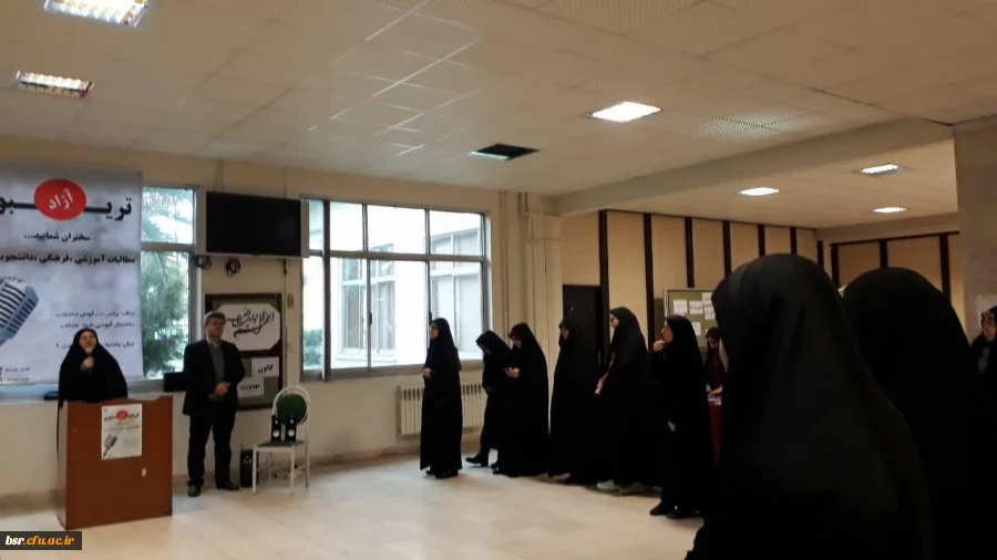 برگزاری تریبون آزاد 2