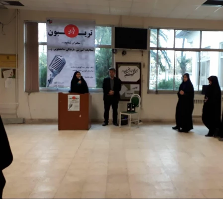 برگزاری تریبون آزاد 3