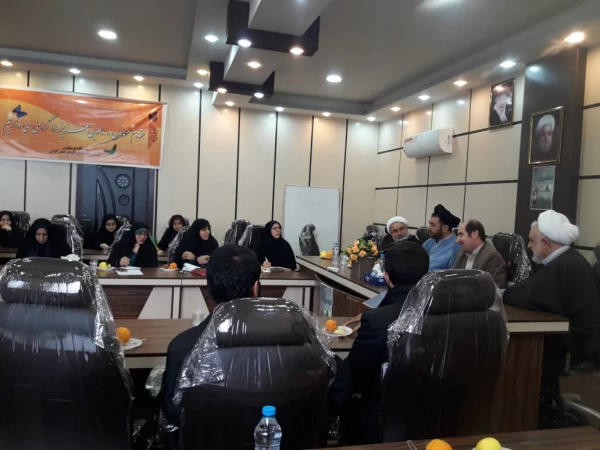 برگزاری نشست تخصصی در دانشگاه فرهنگیان استان گیلان 12