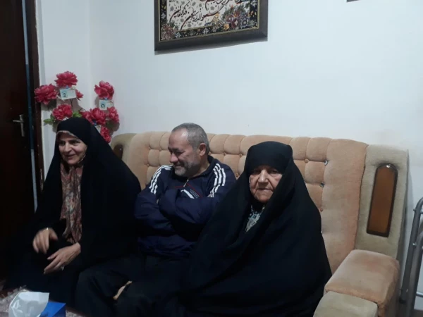 دیدار با خانواده شهیدان یوسفی 7