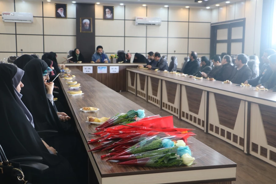 برگزاری بزرگداشت روز زن 10