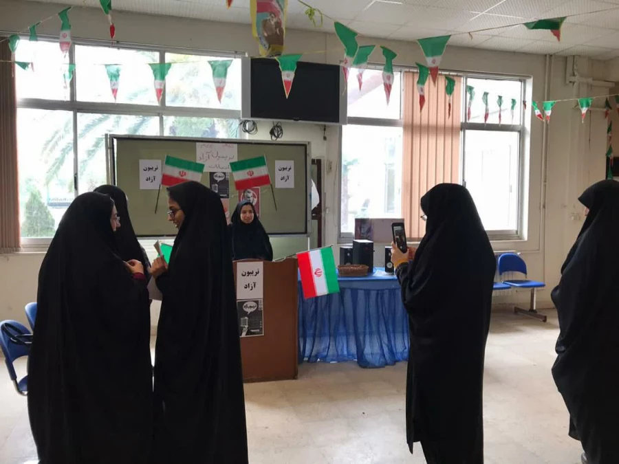 برگزاری تریبون آزاد دانشجویی 3