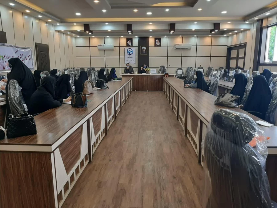 برگزاری جلسه توجیهی اساتید گروه مصاحبه 3