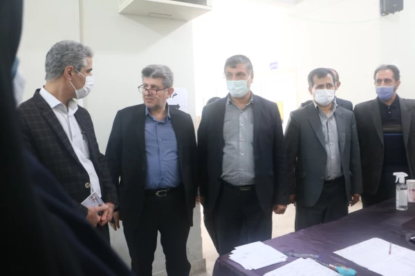 بازدید معاون پژوهش - برنامه ریزی و توسعه منابع انسانی اداره کل آموزش و پرورش استان گیلان از روند مصاحبه 2