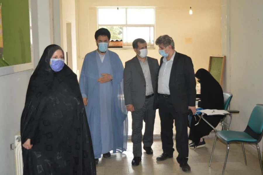 بازدید سرپرست مدیریت امور پردیسهای استان گیلان و حاج آقا عاملی مسئول محترم نهاد رهبری دانشگاه فرهنگیان گیلان  از روند مصاحبه پردیس شهید بنت الهدی صدر رشت 4