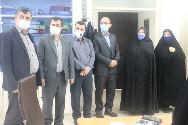 بازدید معاون پژوهش - برنامه ریزی و توسعه منابع انسانی اداره کل آموزش و پرورش استان گیلان از روند مصاحبه 8